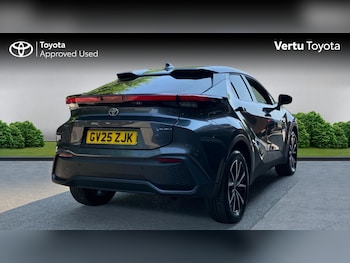 Used Toyota C-HR 2025 for sale - 79102979: Photo
