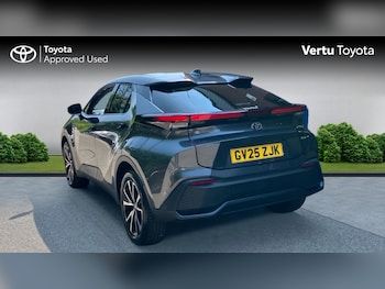 Used Toyota C-HR 2025 for sale - 79102979: Photo