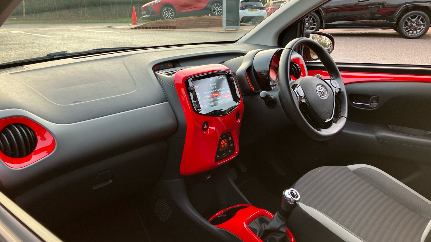 Used Toyota AYGO 2020 for sale - 76946739: Photo 37