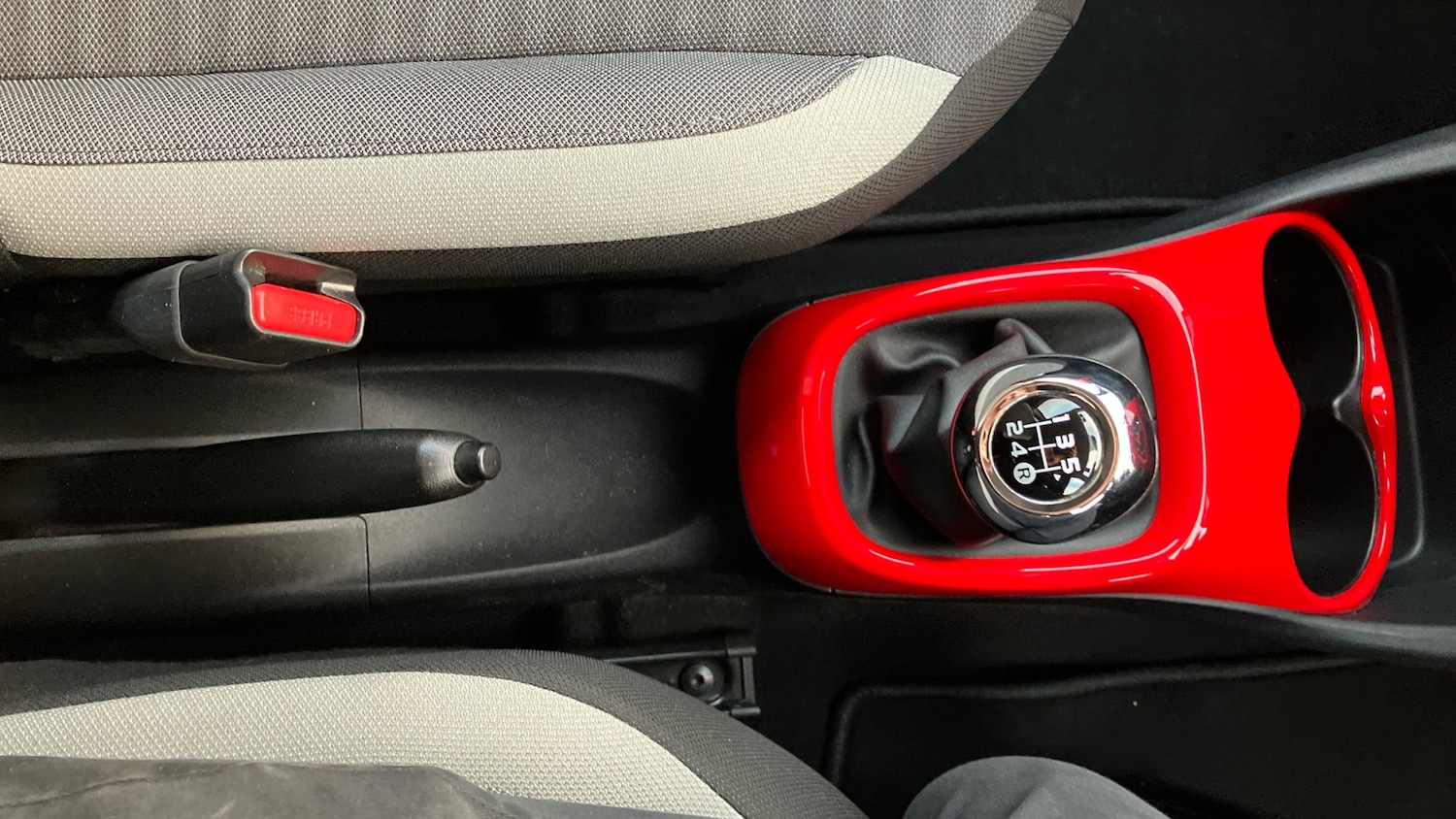 Used Toyota AYGO 2020 for sale - 76946739: Photo 42