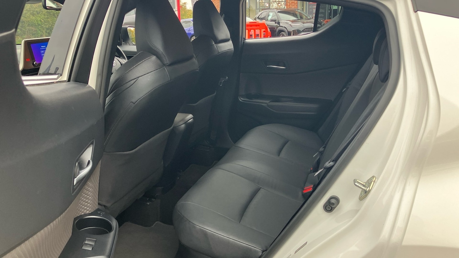 Used Toyota C-HR 2022 for sale - 76705667: Photo 13