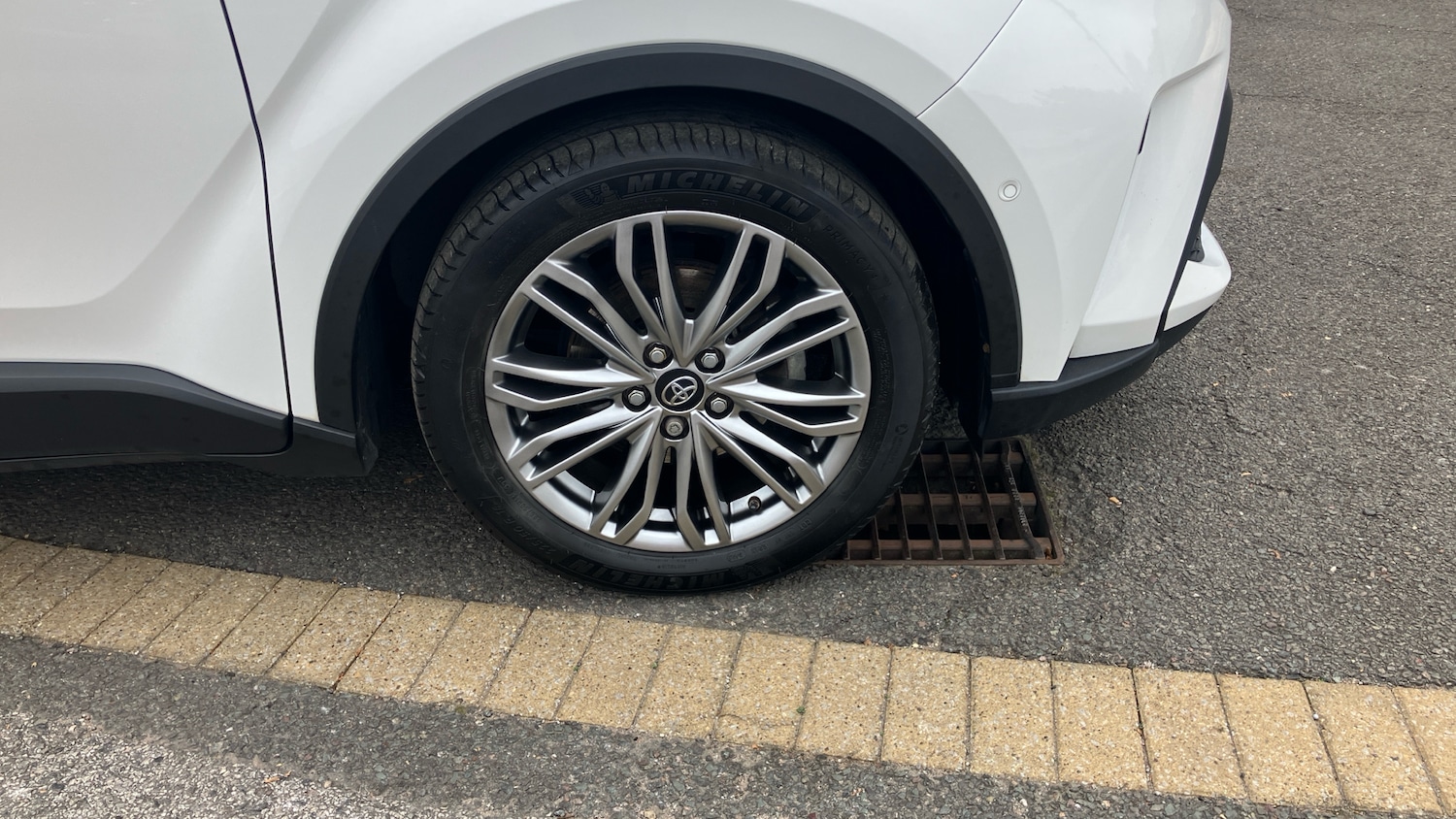 Used Toyota C-HR 2022 for sale - 76705667: Photo 33