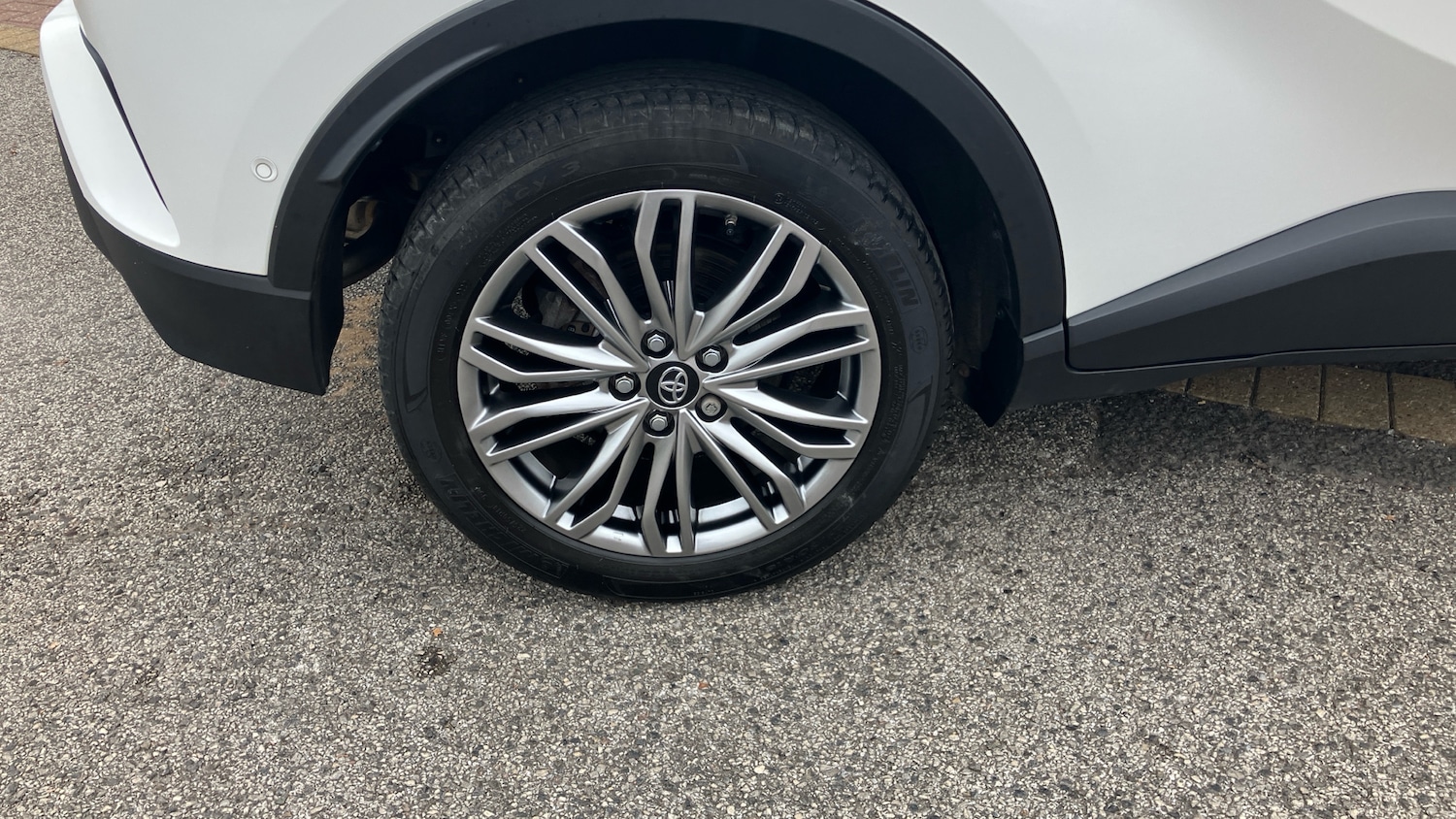 Used Toyota C-HR 2022 for sale - 76705667: Photo 34