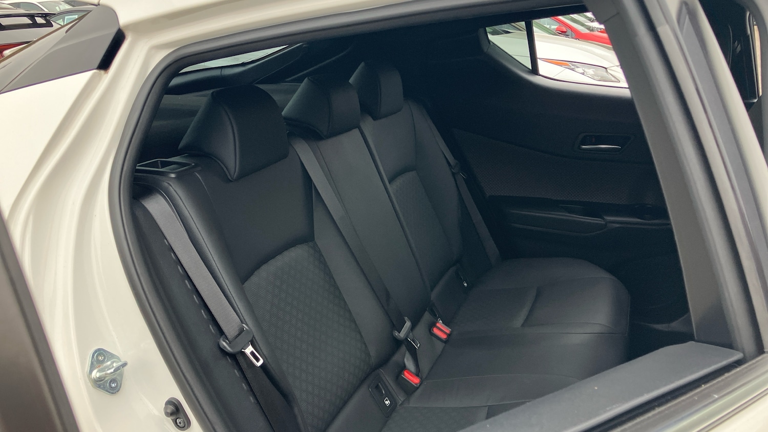 Used Toyota C-HR 2022 for sale - 76705667: Photo 41