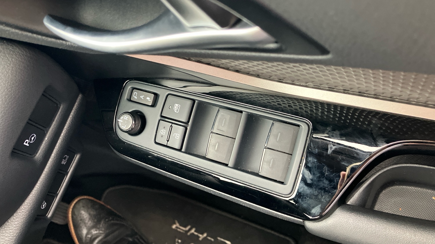 Used Toyota C-HR 2022 for sale - 76705667: Photo 48