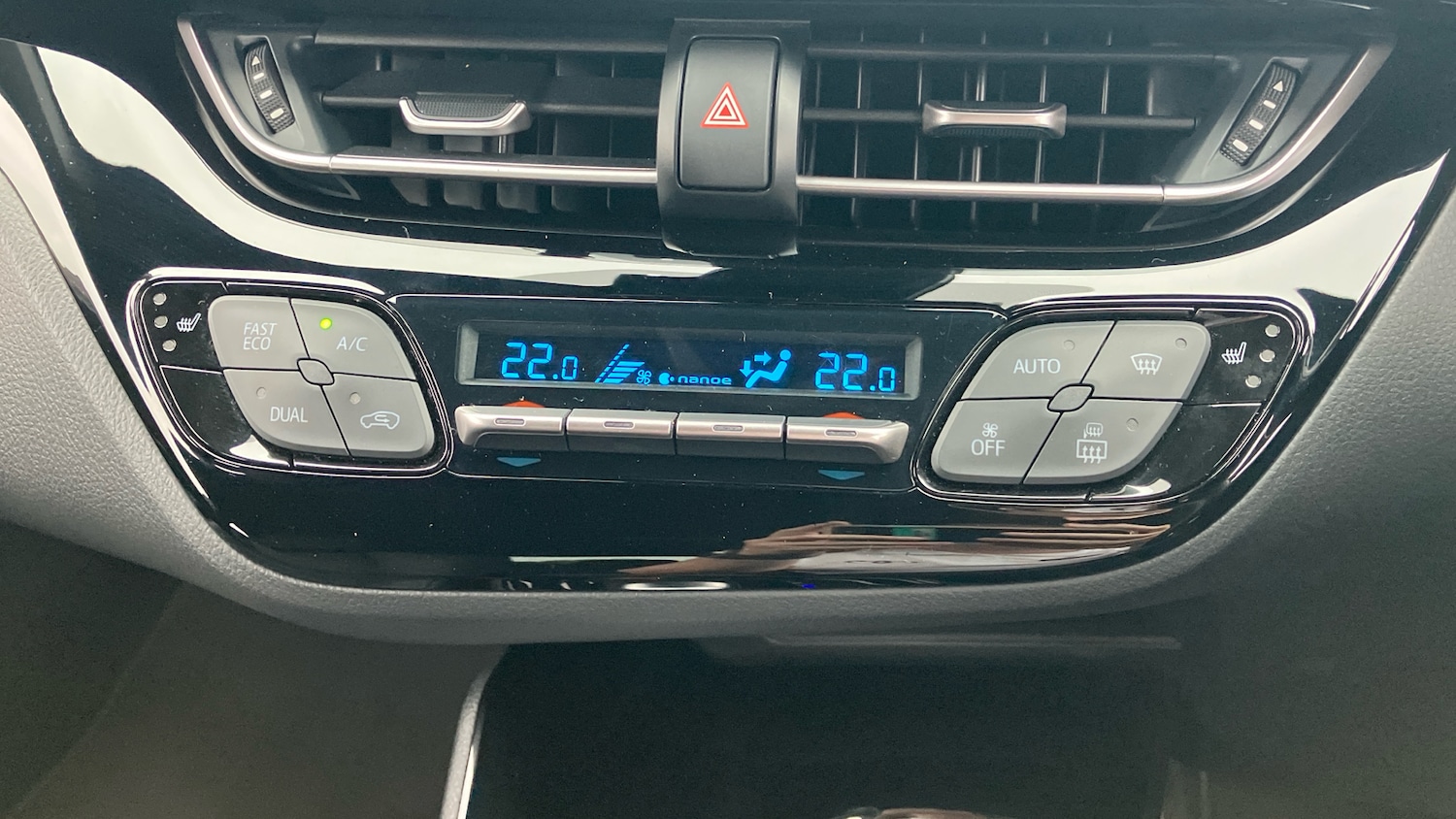 Used Toyota C-HR 2022 for sale - 76705667: Photo 50