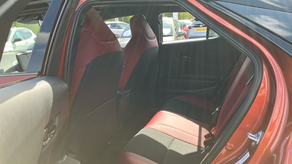Used Toyota C-HR 2025 for sale - 76236568: Photo 13