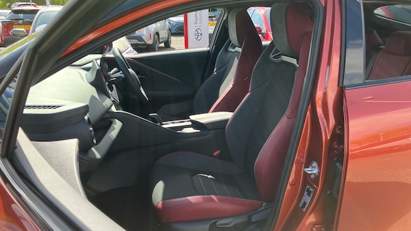 Used Toyota C-HR 2025 for sale - 76236568: Photo 44