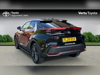 Used Toyota C-HR 2025 for sale - 76236568: Photo 4