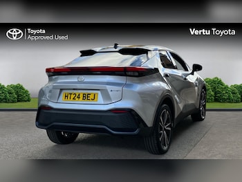 Used Toyota C-HR 2024 for sale - 76290473: Photo