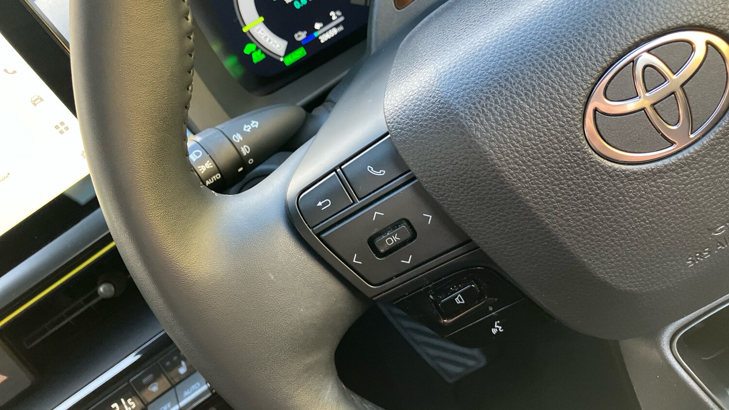 Used Toyota C-HR 2024 for sale - 76290473: Photo 49