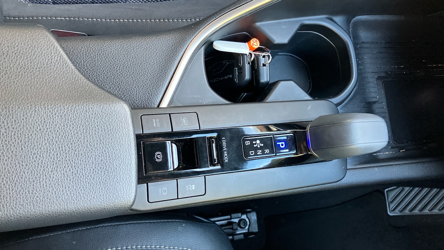 Used Toyota C-HR 2024 for sale - 76290473: Photo 53