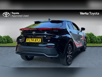 Used Toyota C-HR 2024 for sale - 79088849: Photo