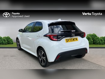 Used Toyota Yaris 2024 for sale - 78370784: Photo