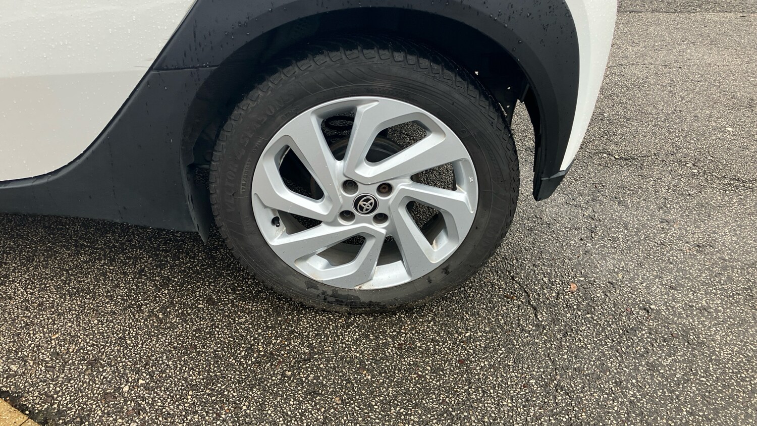 Used Toyota Aygo X 2022 for sale - 76625586: Photo 35