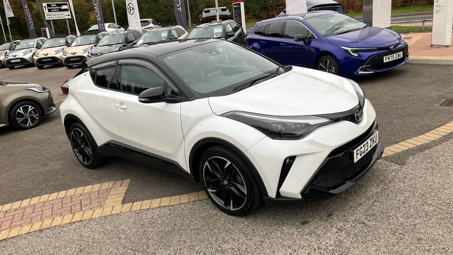 Used Toyota C-HR 2023 for sale - 76207687: Photo 29