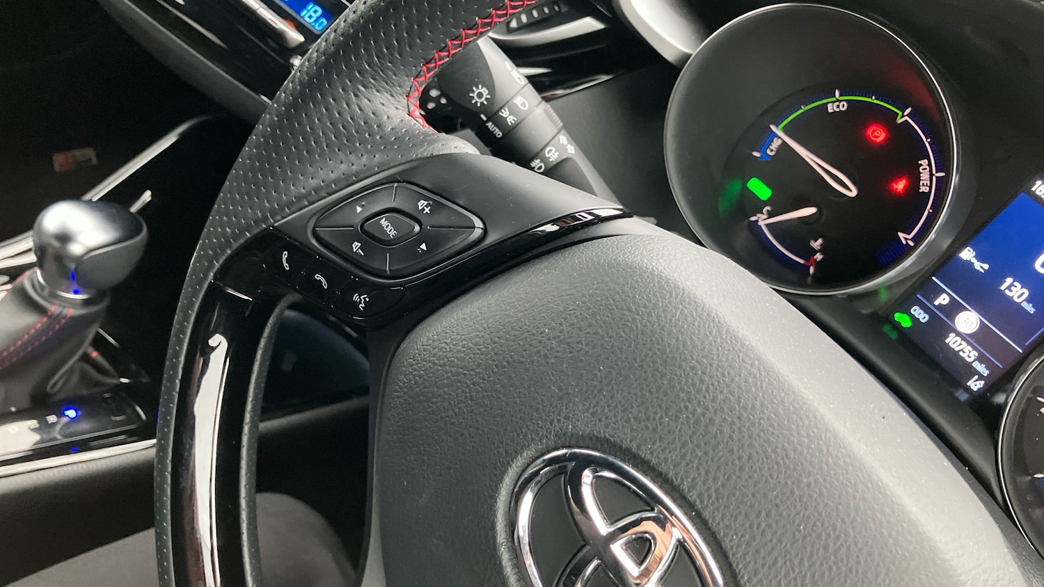 Used Toyota C-HR 2023 for sale - 76207687: Photo 32