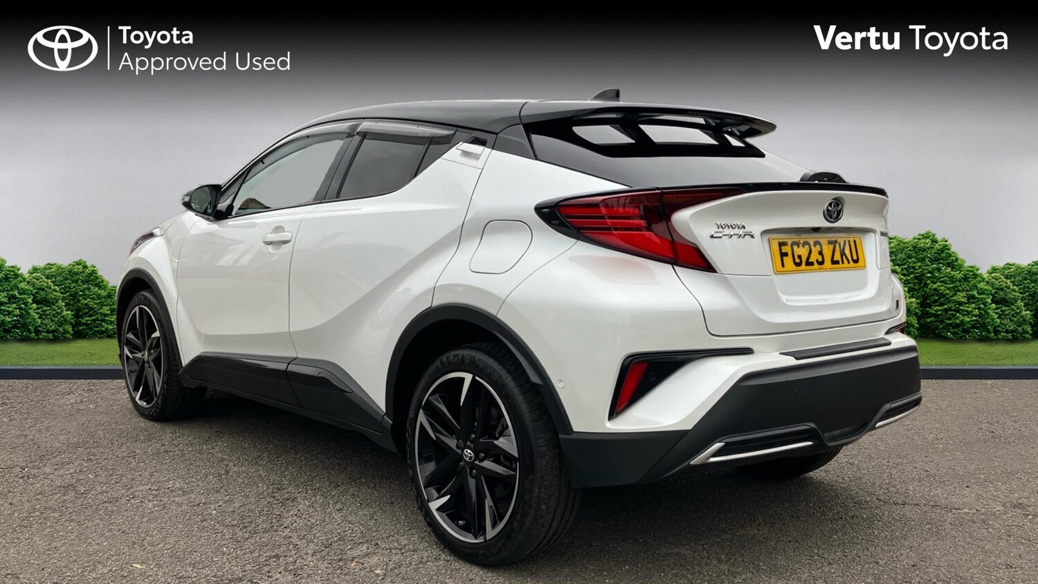 Used Toyota C-HR 2023 for sale - 76207687: Photo 4