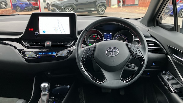 Used Toyota C-HR 2023 for sale - 76207687: Photo 6