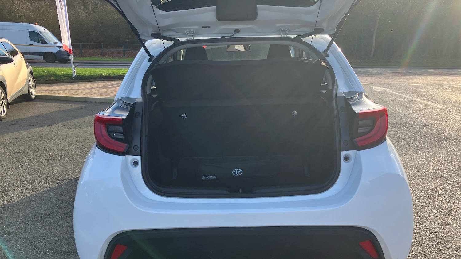 Used Toyota Yaris 2025 for sale - 77763304: Photo 14