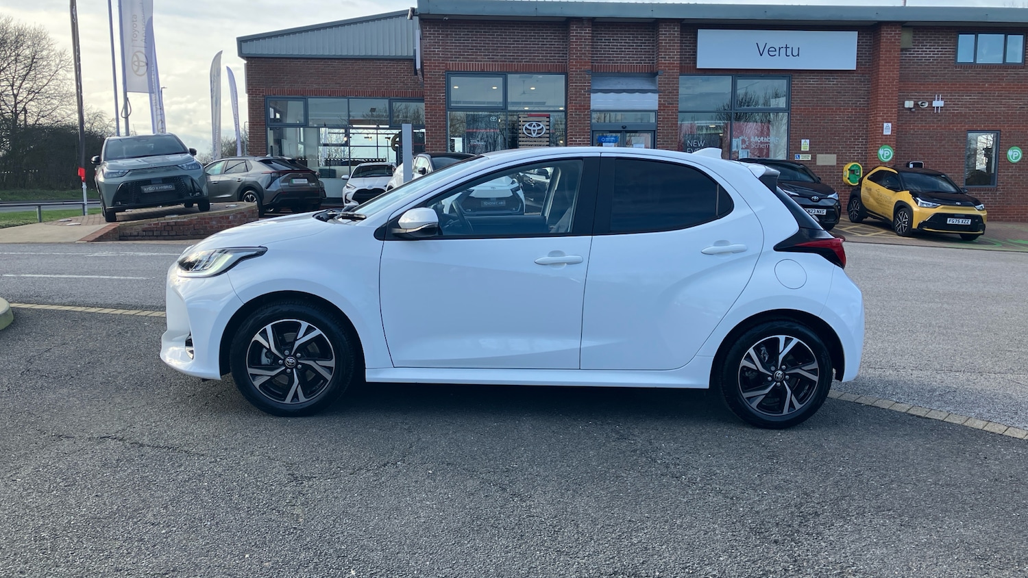 Used Toyota Yaris 2025 for sale - 77763304: Photo 17