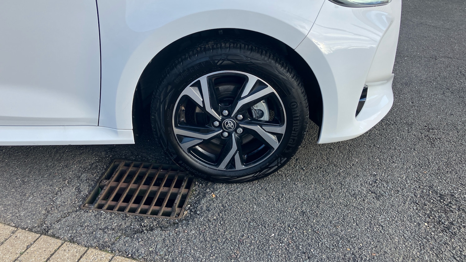 Used Toyota Yaris 2025 for sale - 77763304: Photo 33