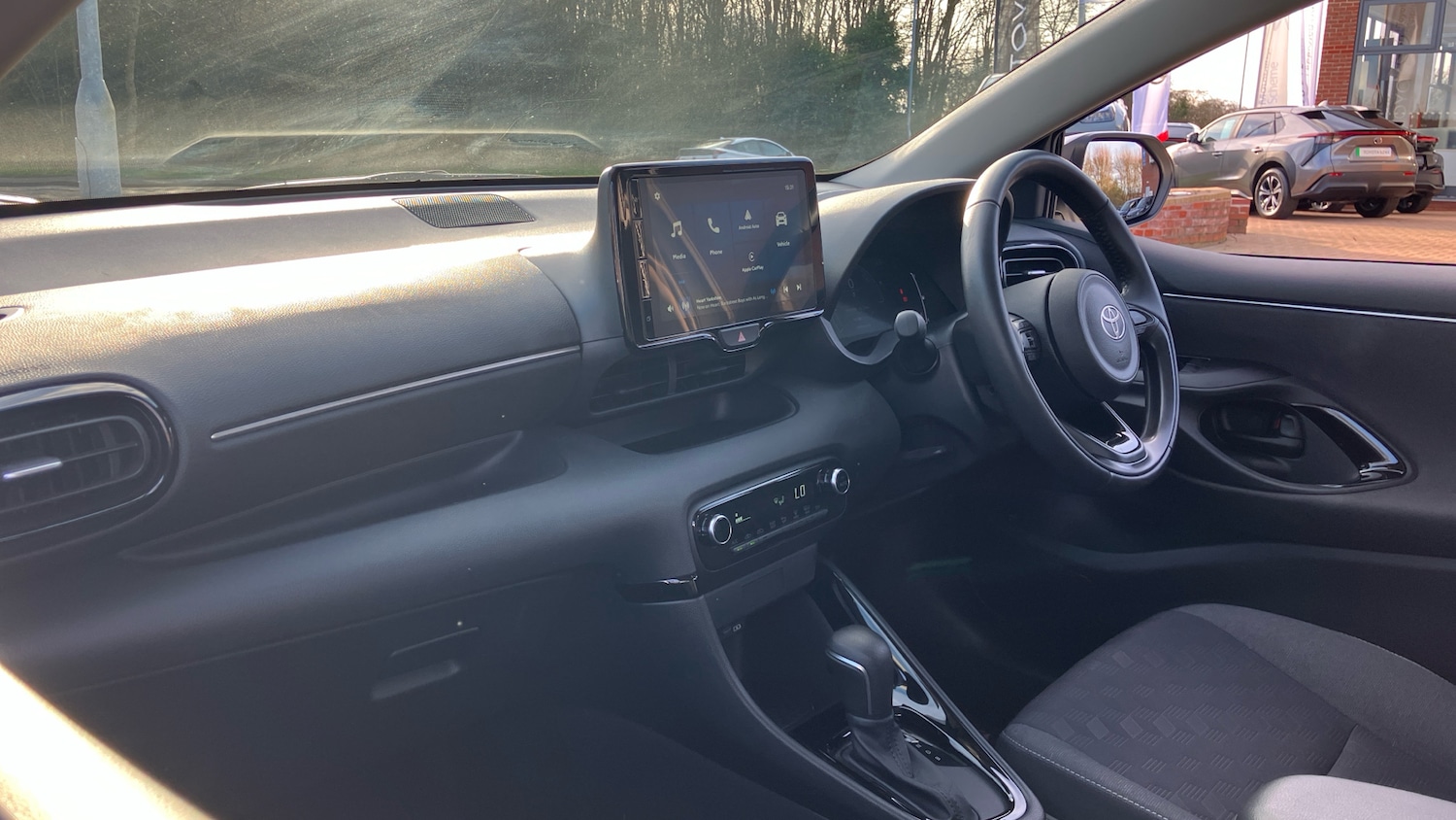 Used Toyota Yaris 2025 for sale - 77763304: Photo 44