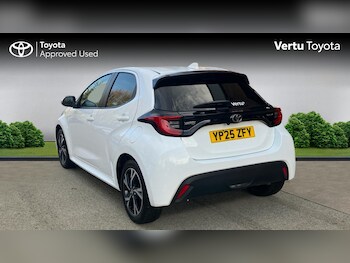 Used Toyota Yaris 2025 for sale - 77763304: Photo