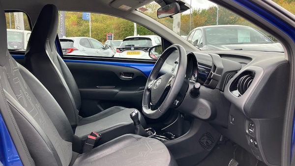 Used Toyota AYGO 2020 for sale - 76275901: Photo 11