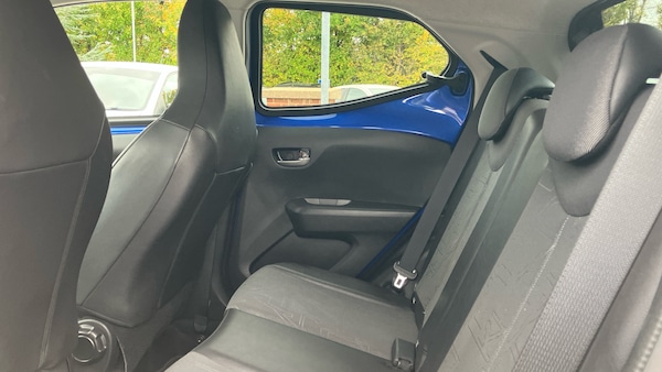 Used Toyota AYGO 2020 for sale - 76275901: Photo 13