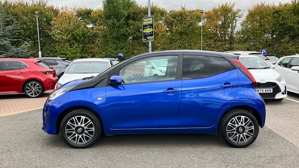 Used Toyota AYGO 2020 for sale - 76275901: Photo 17