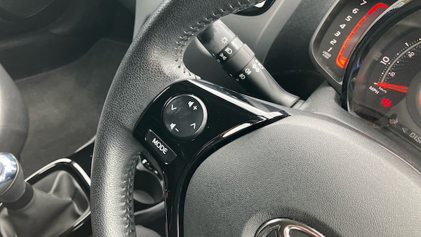 Used Toyota AYGO 2020 for sale - 76275901: Photo 31