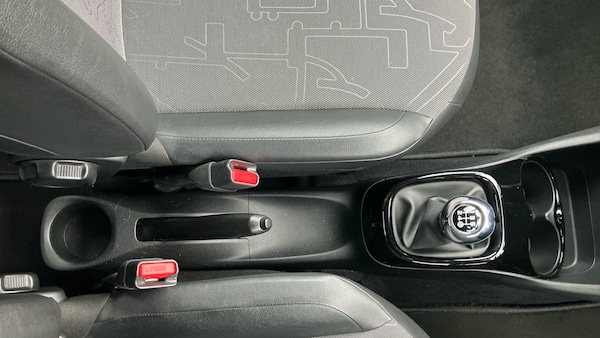 Used Toyota AYGO 2020 for sale - 76275901: Photo 34
