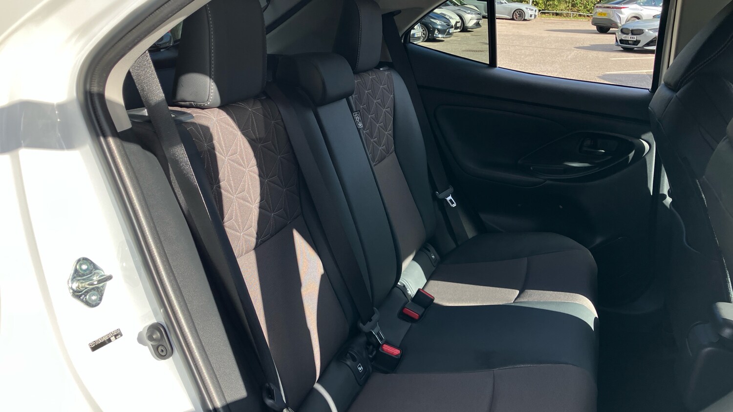 Used Toyota Yaris Cross 2022 for sale - 76079620: Photo 41