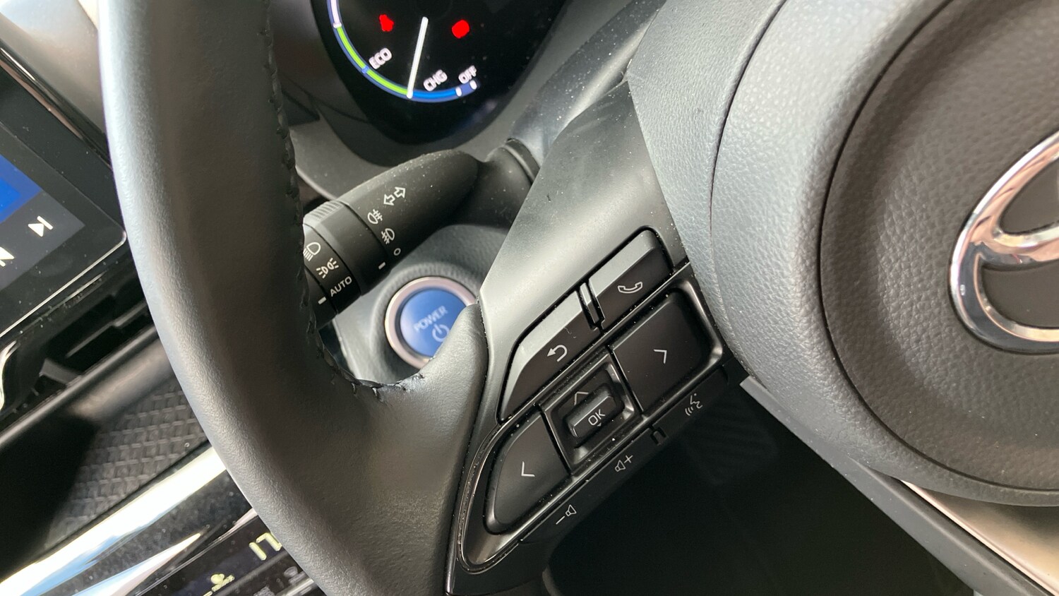 Used Toyota Yaris Cross 2022 for sale - 76079620: Photo 46