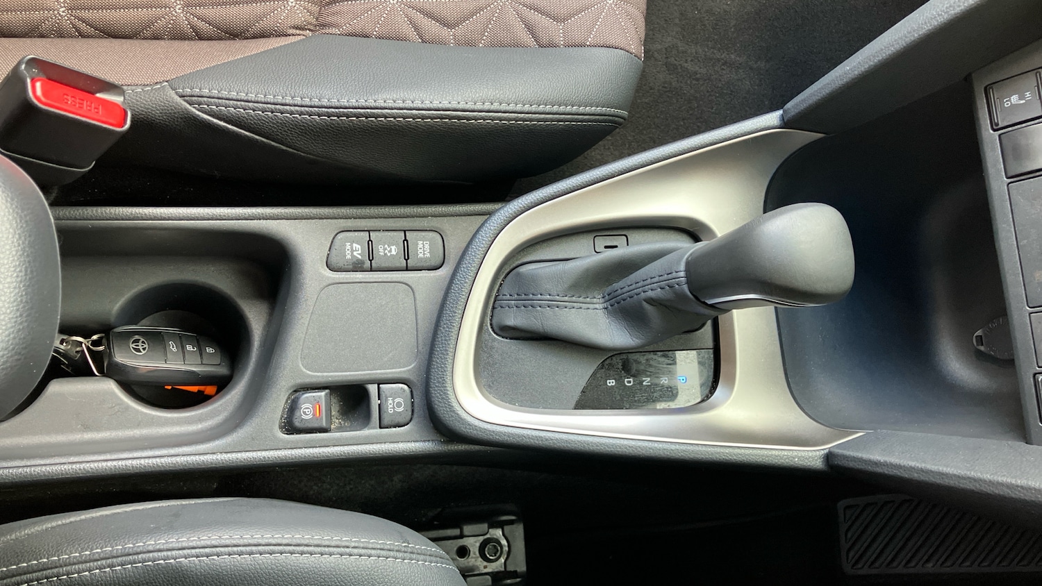 Used Toyota Yaris Cross 2022 for sale - 76079620: Photo 50