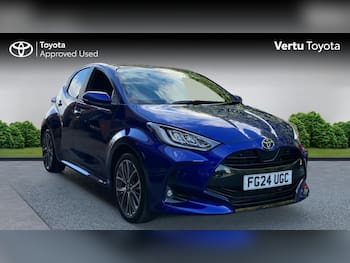 Used Toyota Yaris 2024 for sale - 79719550: Photo