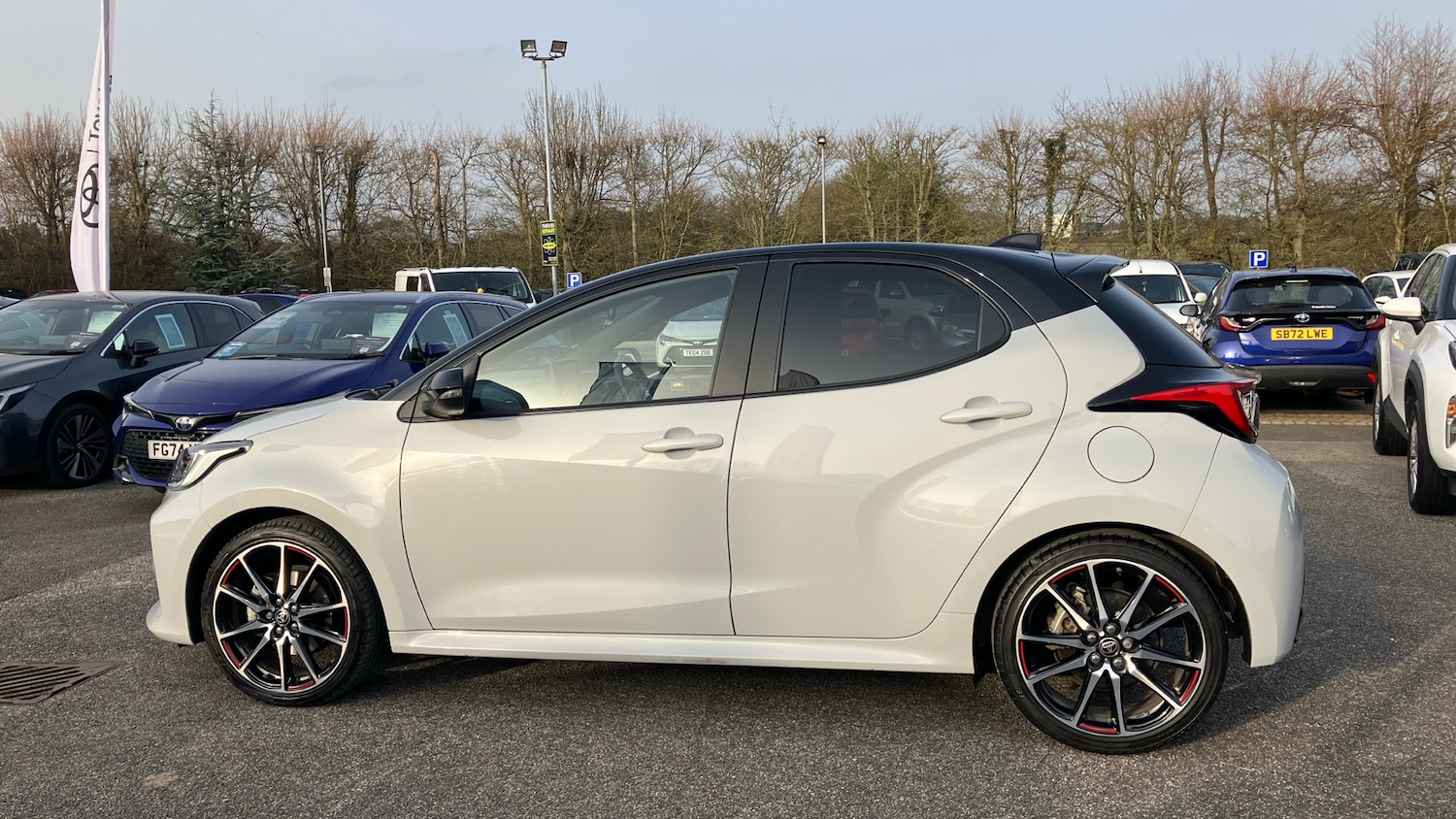 Used Toyota Yaris 2023 for sale - 77779048: Photo 17