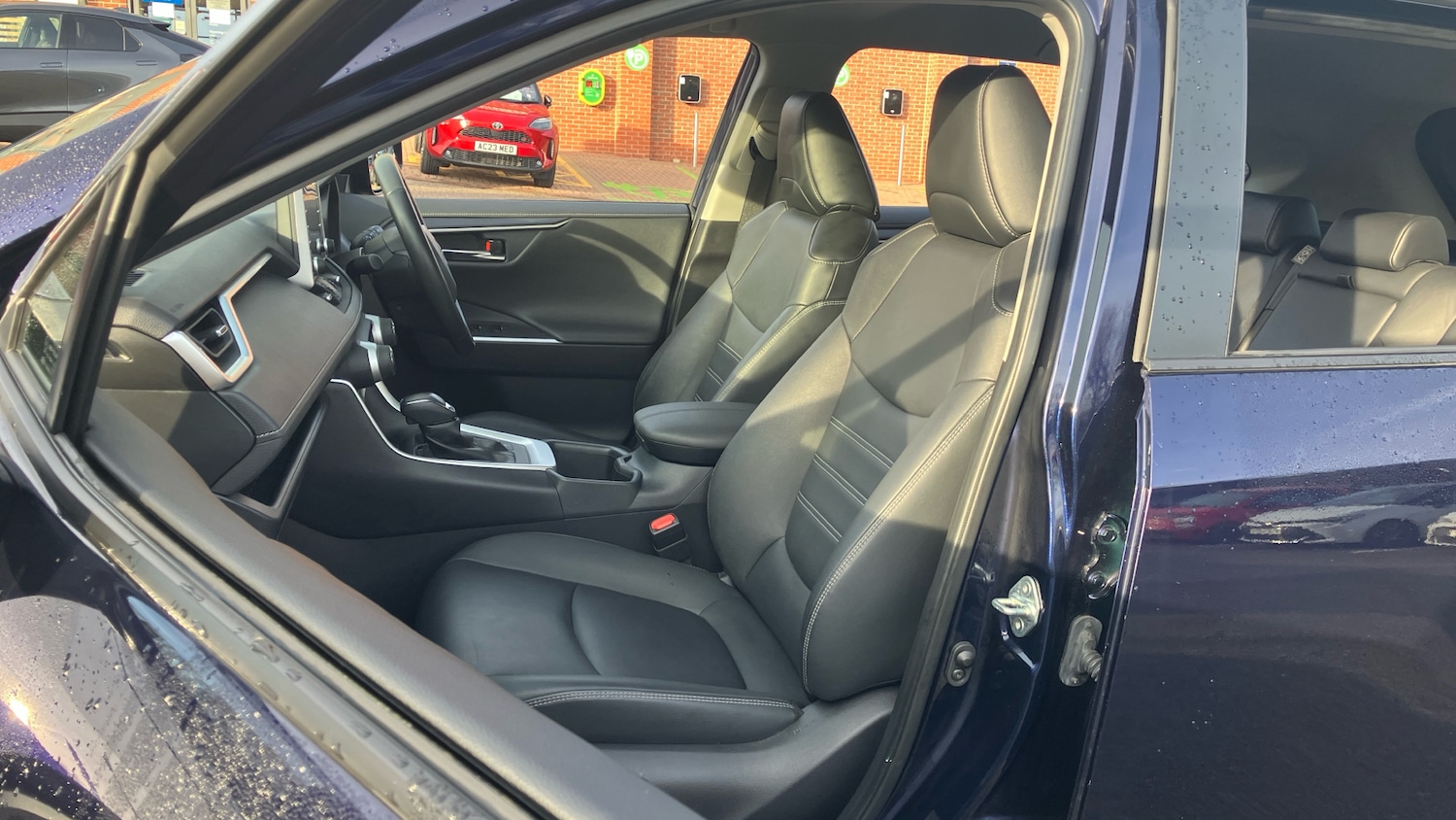 Used Toyota RAV4 2022 for sale - 77245410: Photo 43