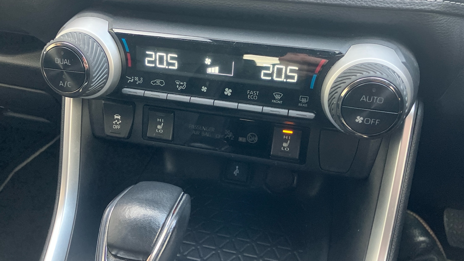 Used Toyota RAV4 2022 for sale - 77245410: Photo 53