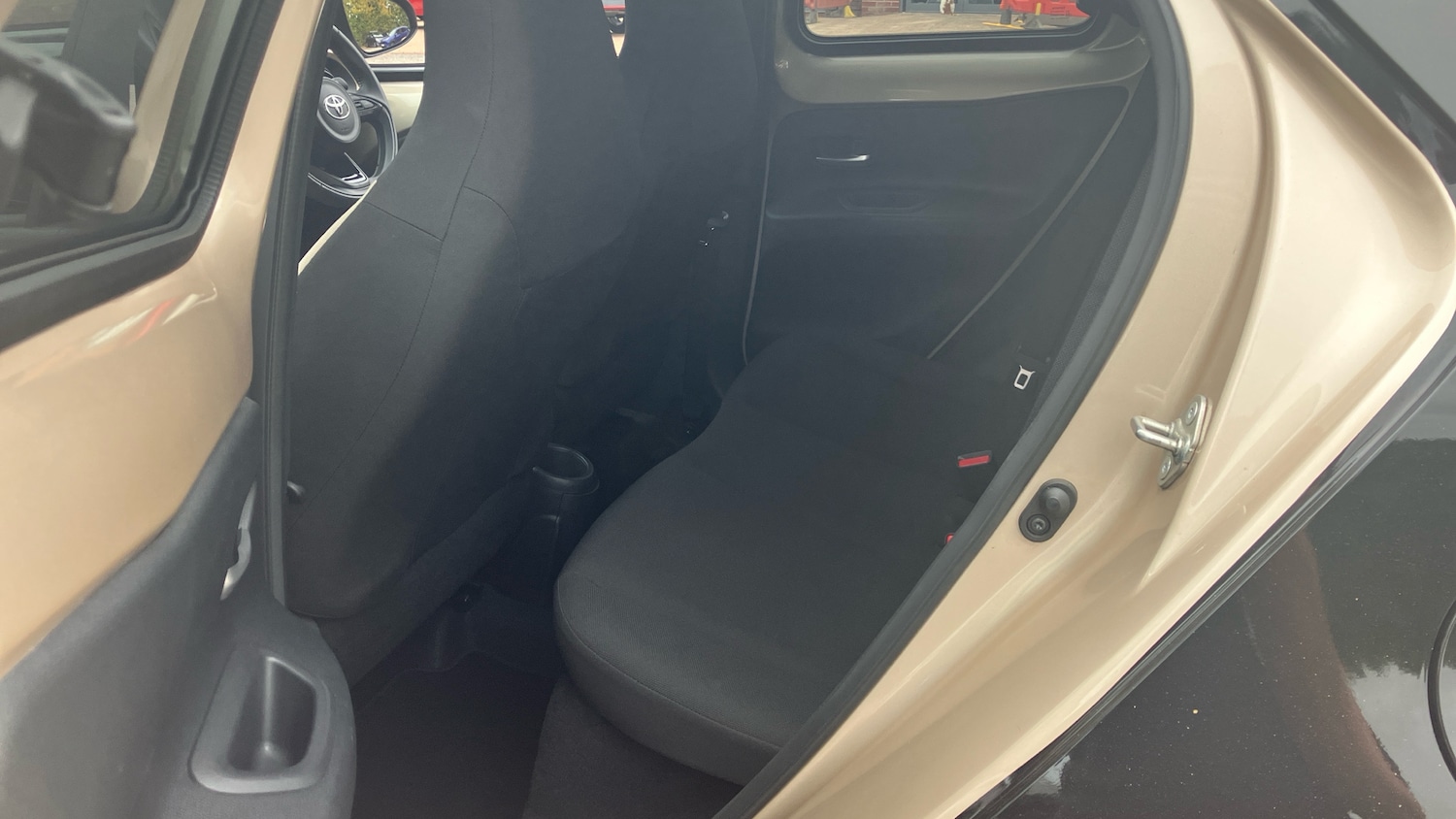 Used Toyota Aygo X 2023 for sale - 76222192: Photo 13