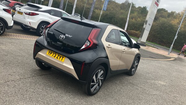 Used Toyota Aygo X 2023 for sale - 76222192: Photo 30