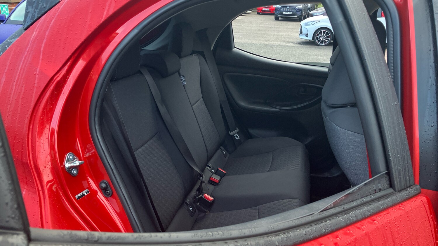 Used Toyota Yaris 2023 for sale - 77196363: Photo 42