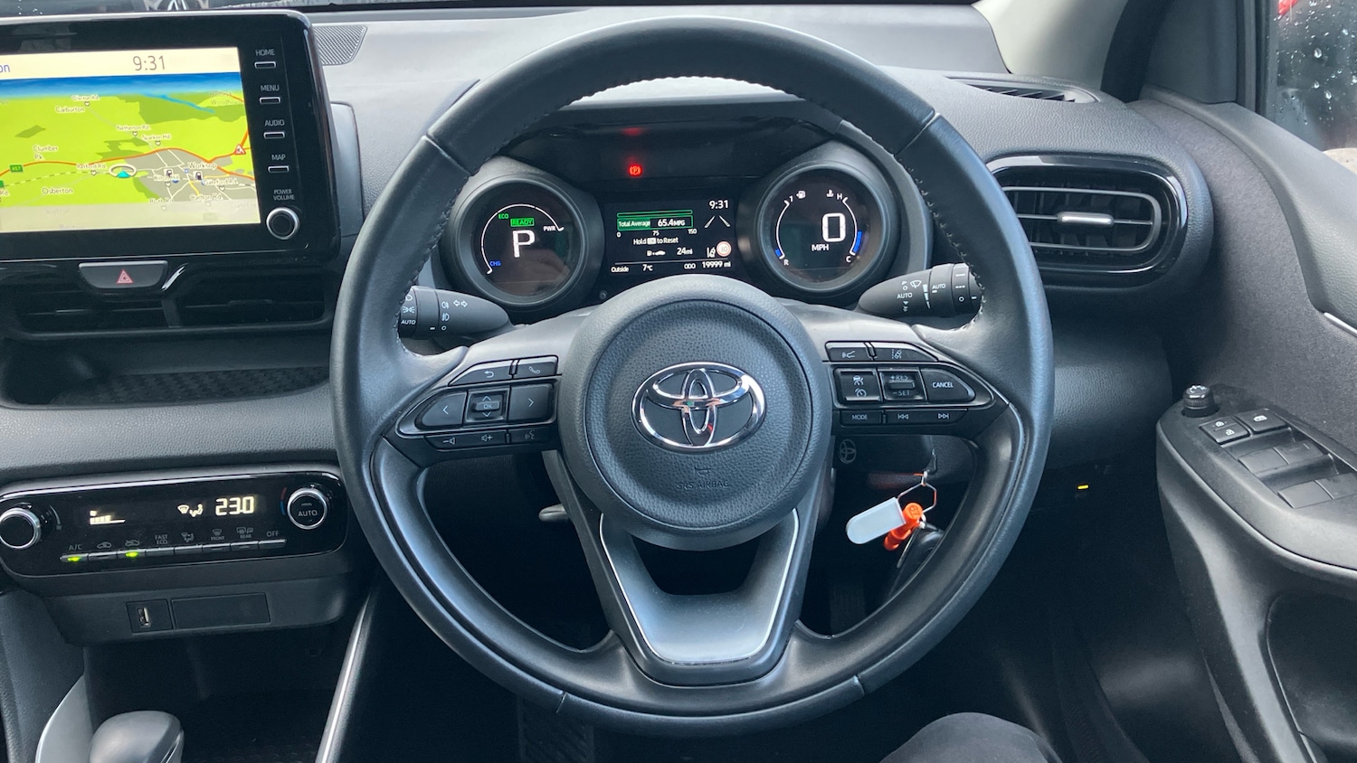 Used Toyota Yaris 2023 for sale - 77196363: Photo 8