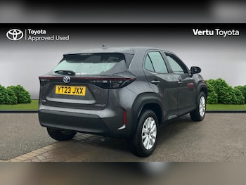 Used Toyota Yaris Cross 2023 for sale - 77377957: Photo