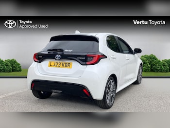 Used Toyota Yaris 2023 for sale - 79445015: Photo