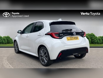 Used Toyota Yaris 2023 for sale - 79445015: Photo