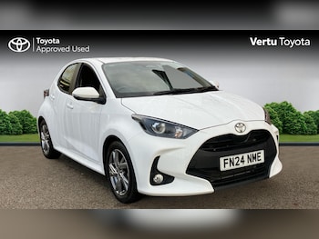 Used Toyota Yaris 2024 for sale - 76818760: Photo