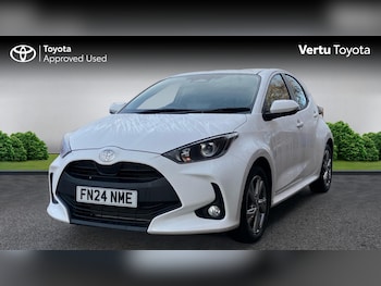 Used Toyota Yaris 2024 for sale - 76818760: Photo