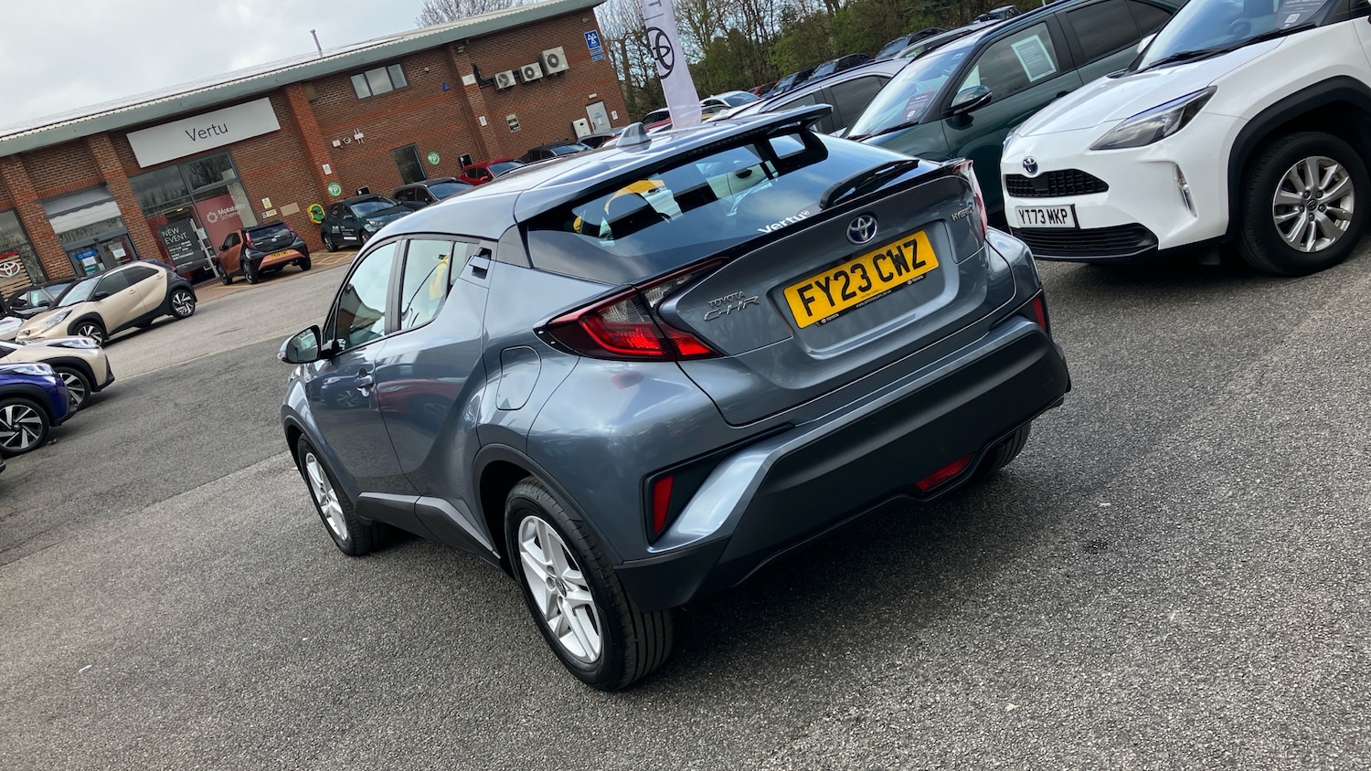 Used Toyota C-HR 2023 for sale - 78080530: Photo 30